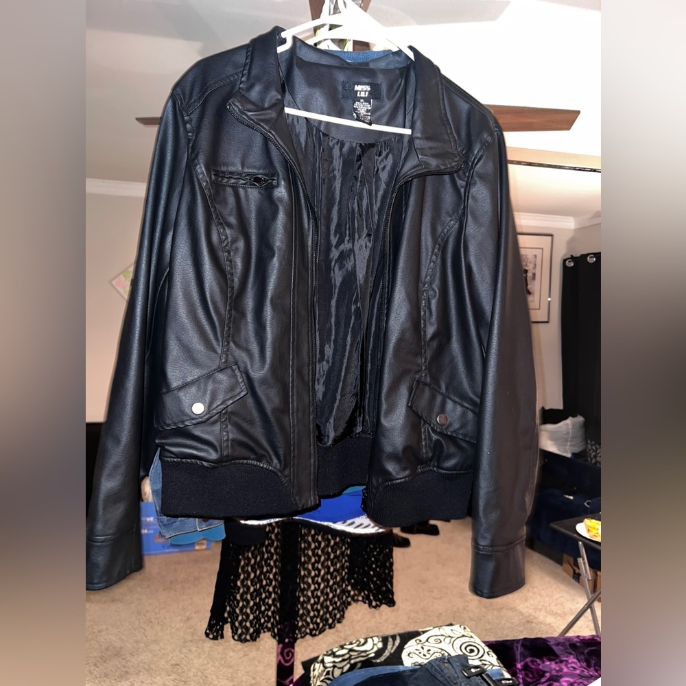 Leather jacket